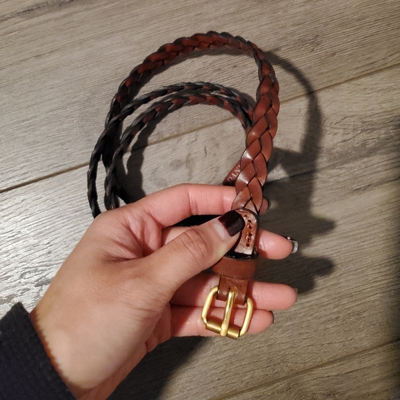 Danier Leather Belt - Picture 1 of 3